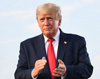 Дональд Трамп агитирует за LIV Golf